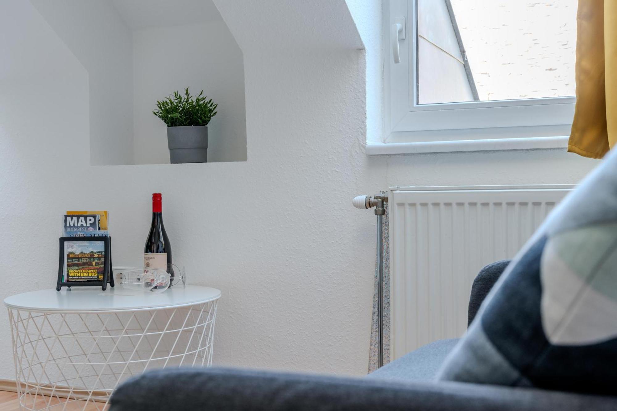Cozy Flat In The Heart Of Buda Budapest Eksteriør bilde
